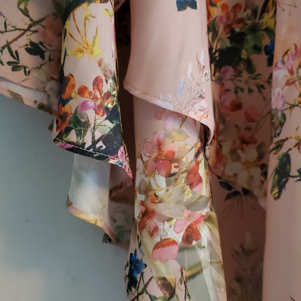 Blouse - Picture 4 of 4